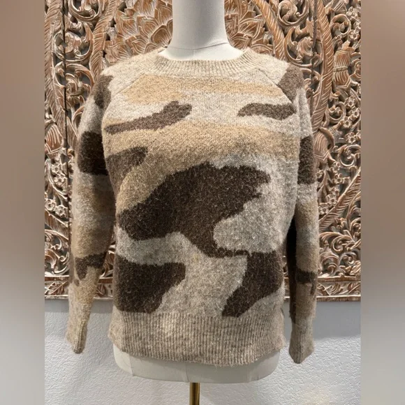 Anthropologie Moth Super Soft Neutral Camo Crewneck Knit Sweater - Picture 2 of 12